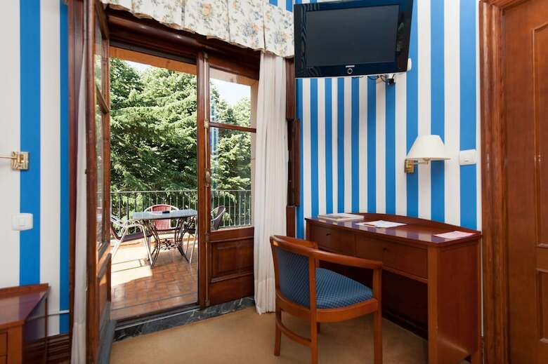 Hotel Artaza