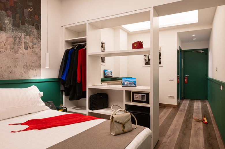 Smart Hotel - Naples Harbour