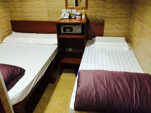 Hostal Sleep In Hotel