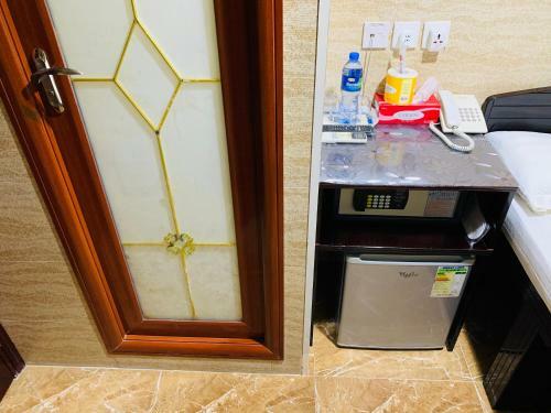 Hostal Sleep In Hotel