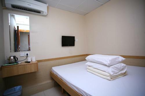 Hostal Kam Fu Guesthouse