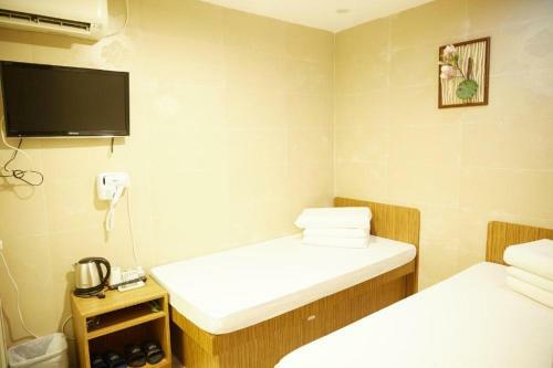 Hostal Kam Fu Guesthouse