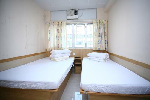 Hostal Kam Fu Guesthouse
