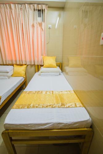 Hostal Kam Fu Guesthouse