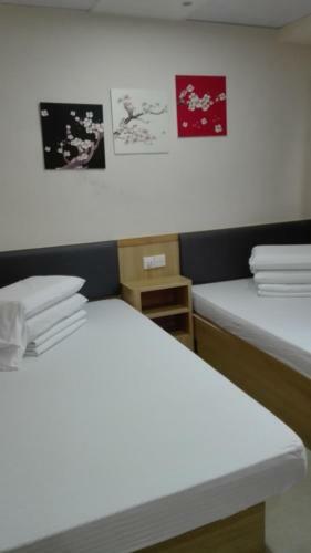 Hostal Kam Fu Guesthouse