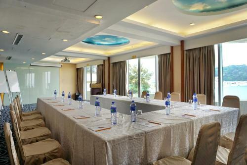 Warwick Hotel Cheung Chau