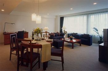Apartment Hotel Kitano Arms
