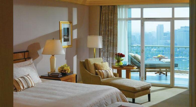 Four Seasons Hotel Cairo Nile Plaza