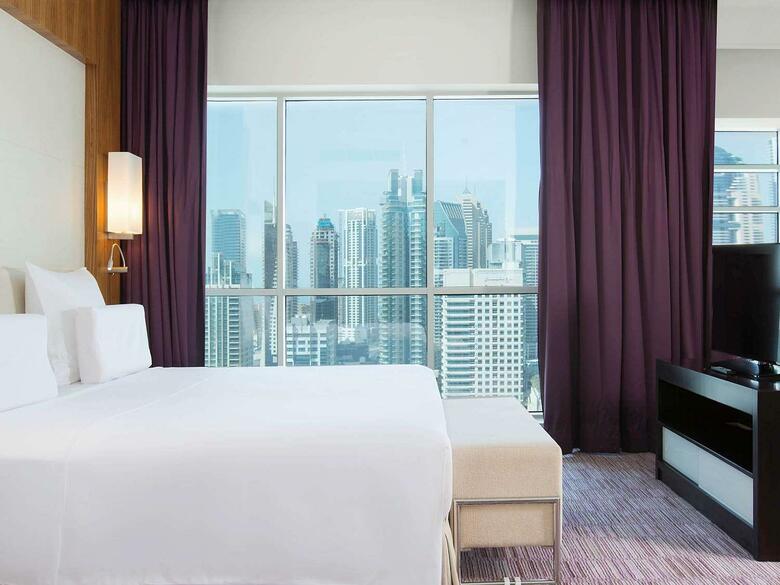 Pullman Dubai Jumeirah Lakes Towers - Hotel And Residence