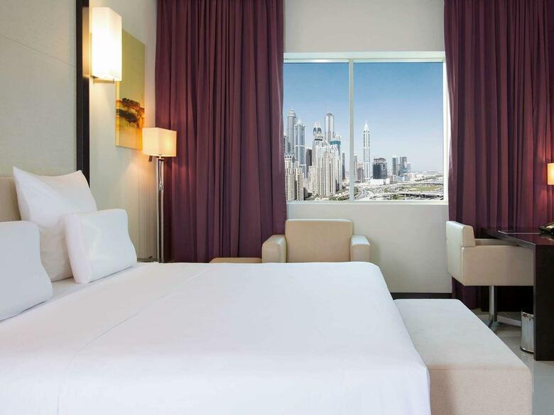 Pullman Dubai Jumeirah Lakes Towers - Hotel And Residence