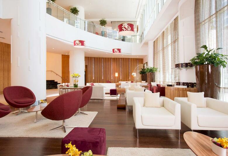 Pullman Dubai Jumeirah Lakes Towers - Hotel And Residence