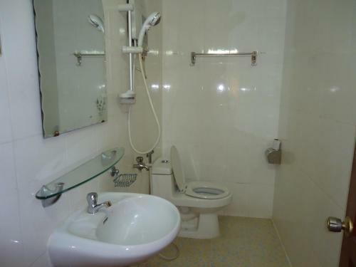 Hostal U-dara Inn Guesthouse
