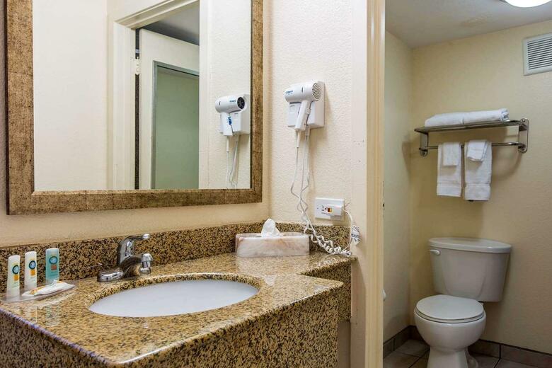 Hotel Quality Inn