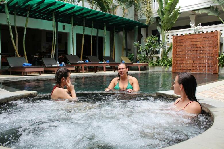 Hostal Tanei Guesthouse
