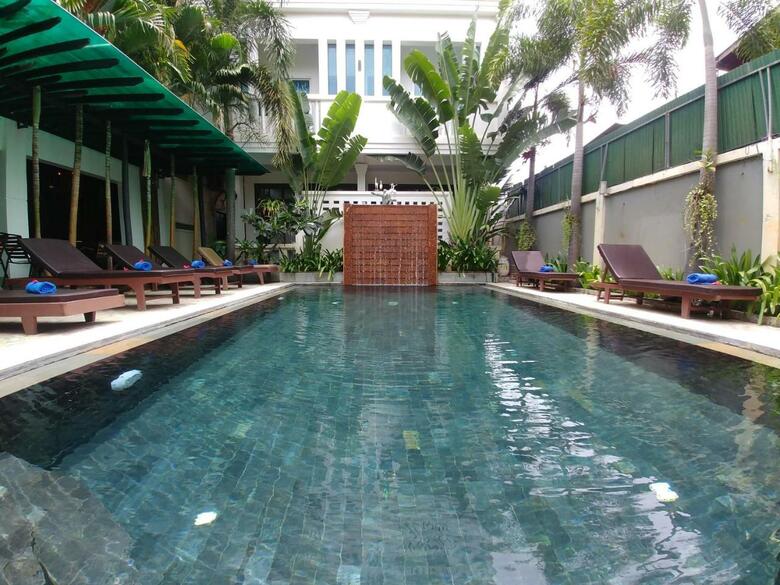 Hostal Tanei Guesthouse