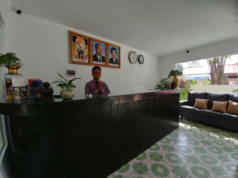 Hostal Tanei Guesthouse