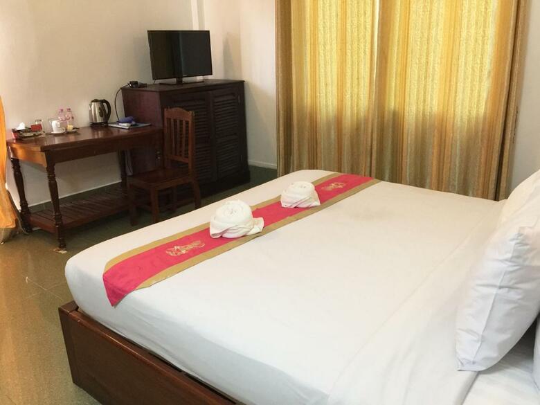 Hostal Tanei Guesthouse