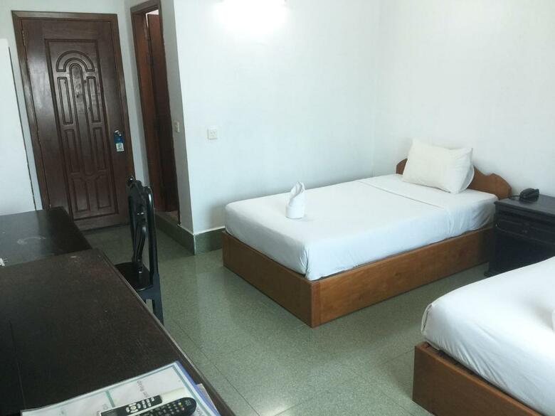 Hostal Tanei Guesthouse