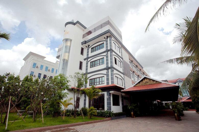 Lucky Angkor Hotel