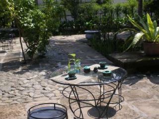 Les Bambous Boutique Hotel