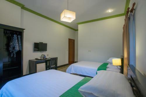 Sakara Boutique Villa