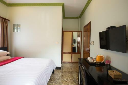 Sakara Boutique Villa