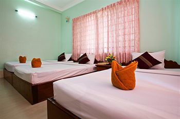Damnak Riverside Hotel
