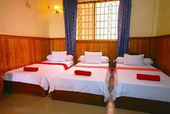 Hostal Yellow Hostel