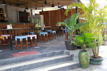 Mekong Central Hotel