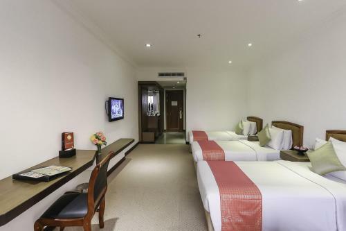 Angkor Howard Hotel
