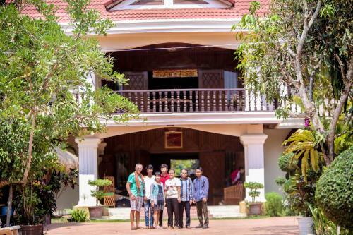 Hostal Bloom Garden Guesthouse