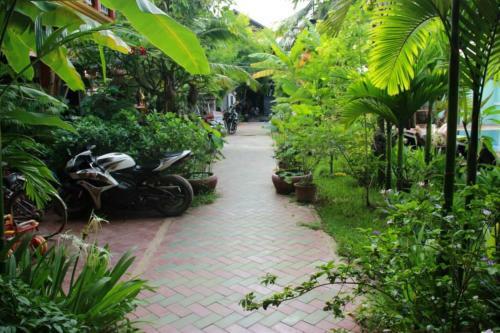 Bed & Breakfast Jasmine Family Hostel