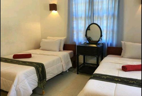 Hostal Smiley's Guesthouse