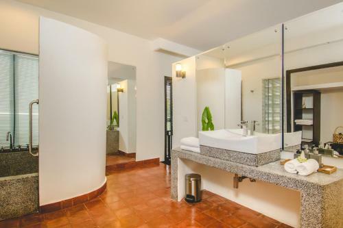 Mulberry Boutique Hotel