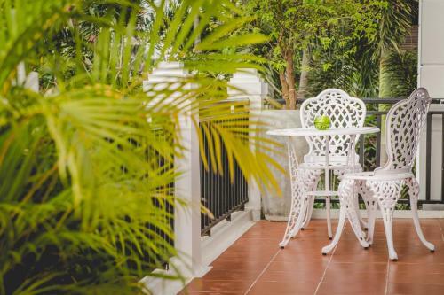 Mulberry Boutique Hotel
