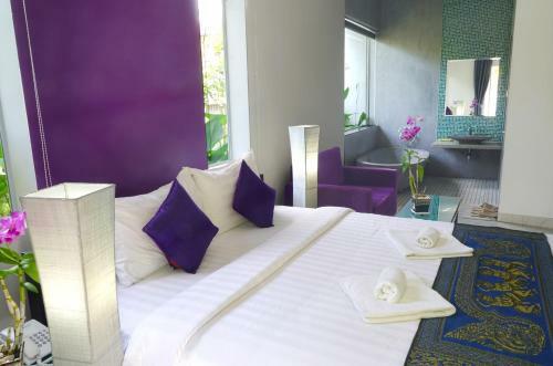 Paris Angkor Hotel