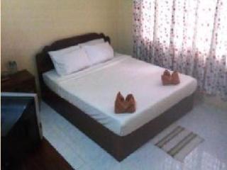 Hostal Millennium Guesthouse