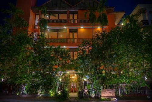 Golden Temple Hotel