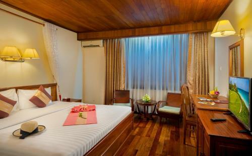 Ta Prohm Hotel
