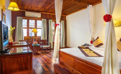 Ta Prohm Hotel