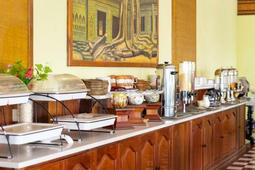 Ta Prohm Hotel
