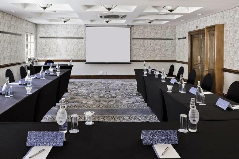 Protea Hotel Balalaika Sandton