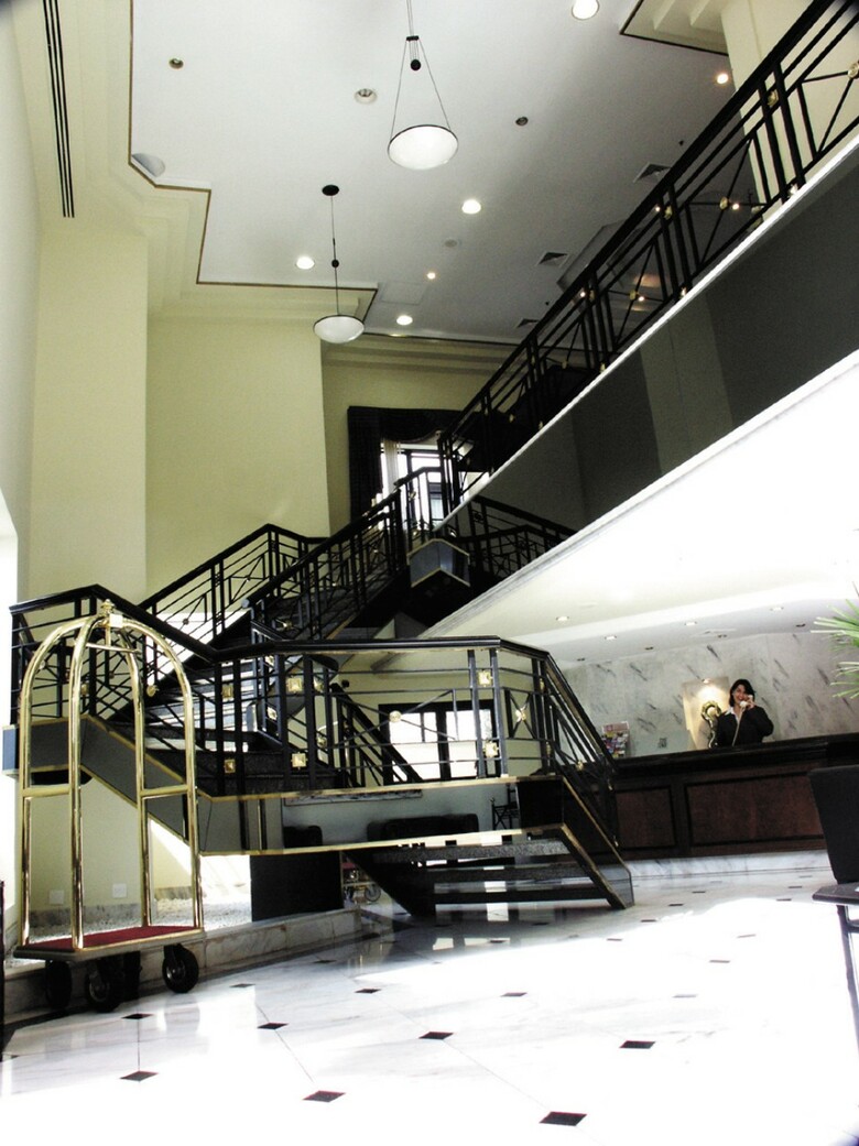 Hotel Bristol The Time
