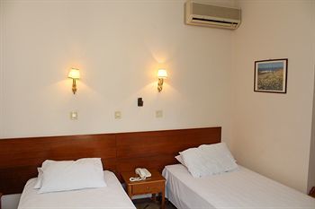 Nefeli Hotel