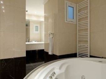 Hotel Anastazia Luxury Suites & Rooms
