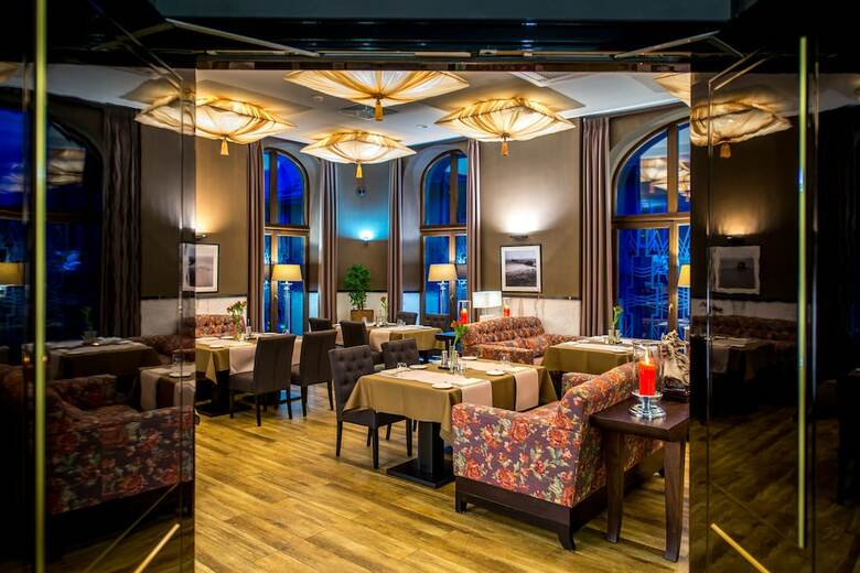 Astoria Hotel