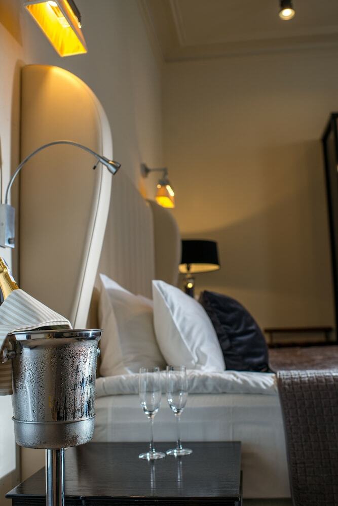 Astoria Hotel