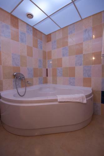 Nton Hotel