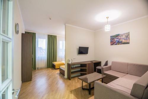 Hotel Pivdenniy