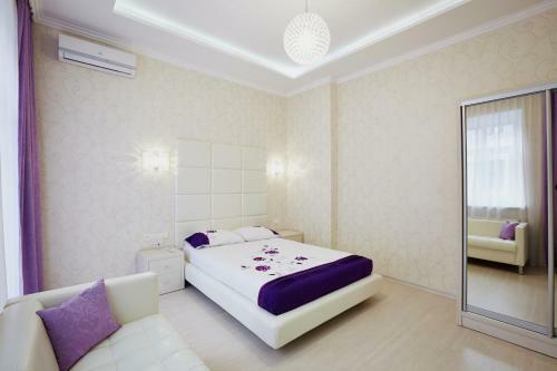 Crystal Apartments